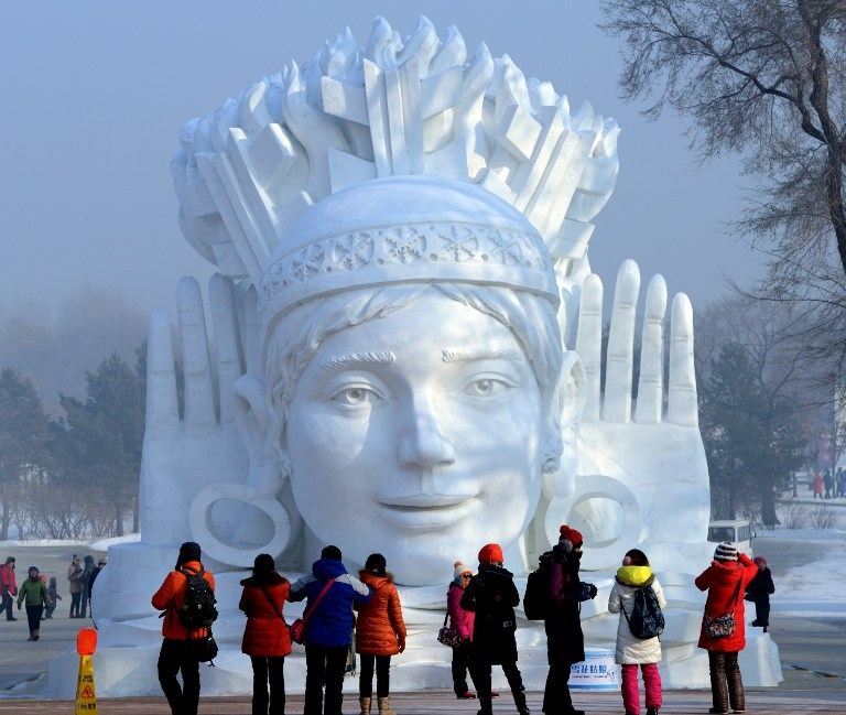 Красочный фестиваль льда и снега в Китае