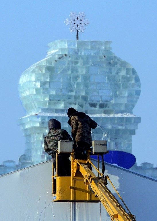 Красочный фестиваль льда и снега в Китае