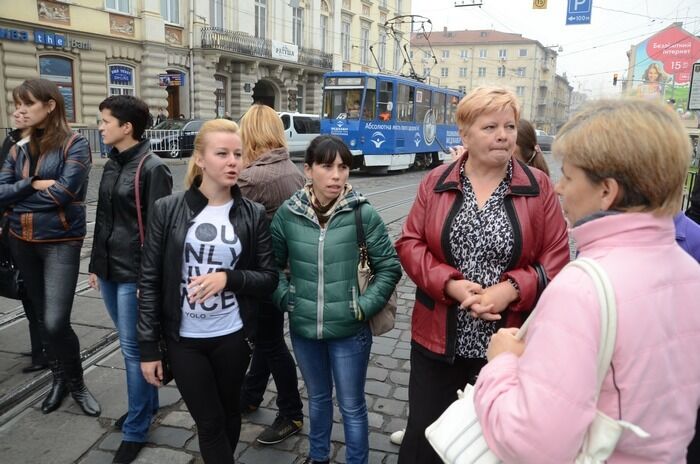 Центр Львова перекрыли матери бойцов АТО