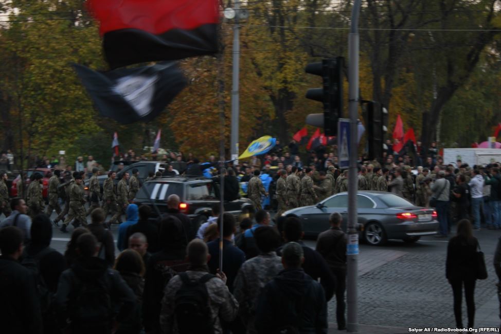 В Киеве, Харькове и Одессе прошли многолюдные "Марши героев": опубликованы фото и видео