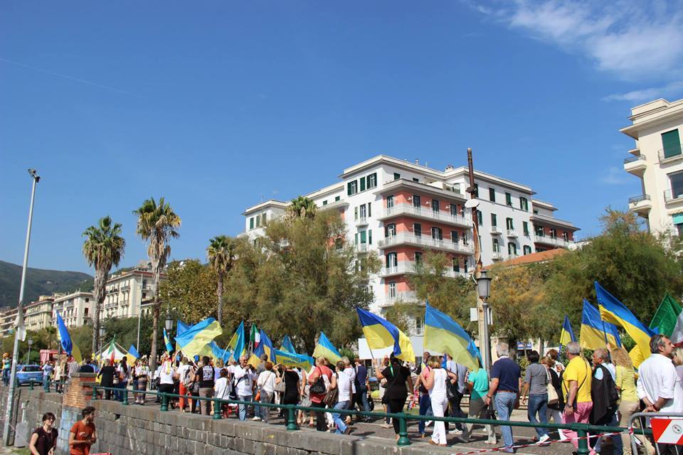 Украинцы в Италии протестовали против путинской агрессии