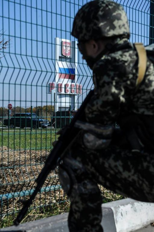 Яценюк: "Стена" нужна Украине для безвизового режима с ЕС и членства в НАТО