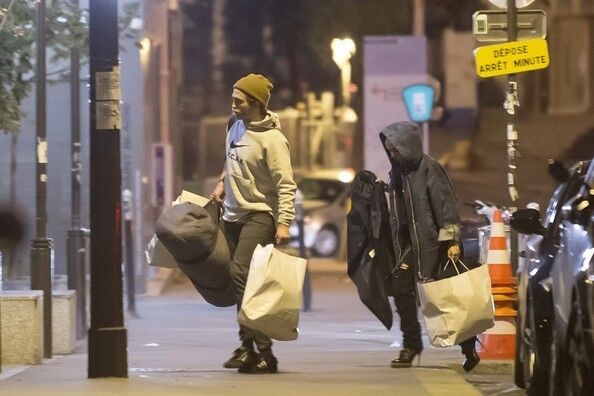 Роберт Паттинсон завел новую девушку и начал барыжить