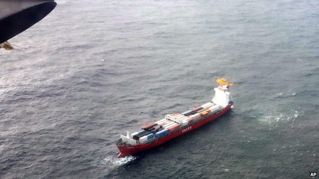 У берегов Канады терпит бедствие российский корабль