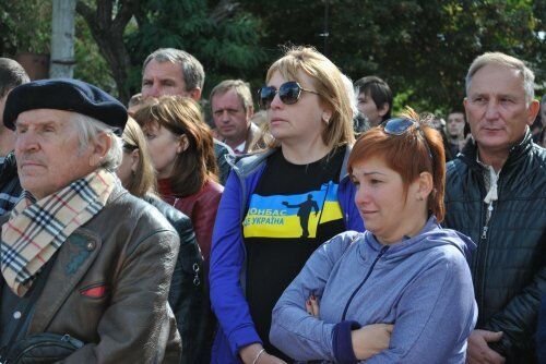 На Луганщине похоронили погибших в день объявления перемирия 28 неизвестных украинских военных