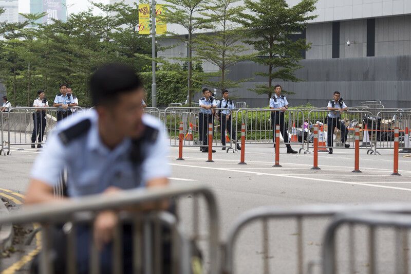 Гонконгський "Майдан": ультиматум владі і блокування адмінбудівель