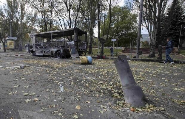 Боевики шесть часов уничтожали артобстрелом Киевский район Донецка