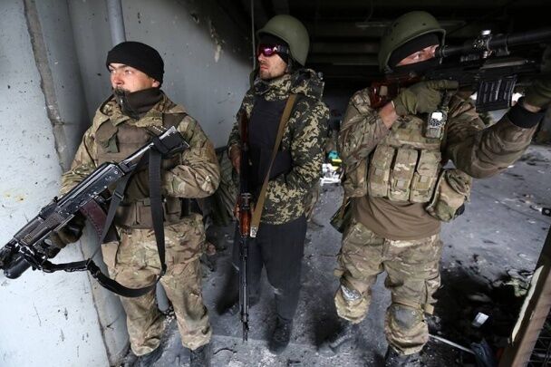 Появились новые фото "киборгов" из аэропорта Донецка