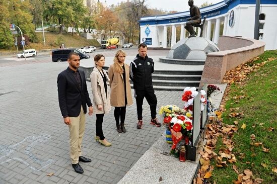 Польский соперник "Металлиста" почтил в Киеве память жертв Майдана