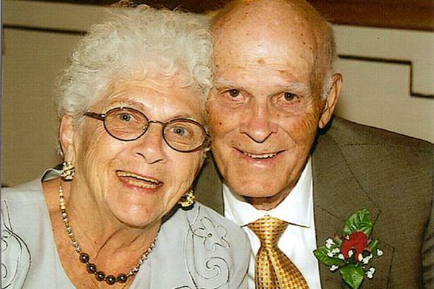 История любви пары, прожившей в браке 73 года и умерших с разницей в сутки, поразила мир
