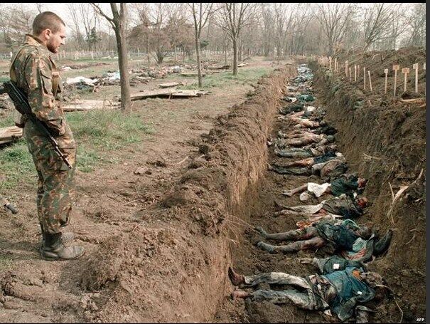 Российский канал выдал массовые захоронения в Чечне за могилы на Донбассе: фотодоказательства