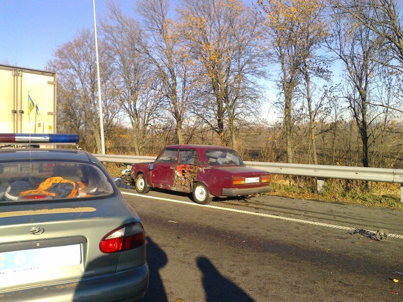 На Київщині автомобіль з бюлетенями потрапив у смертельне ДТП: з'явилося відео