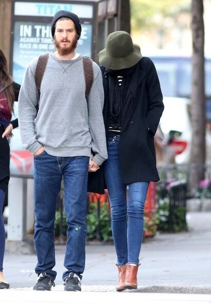 Эмма Стоун без лица