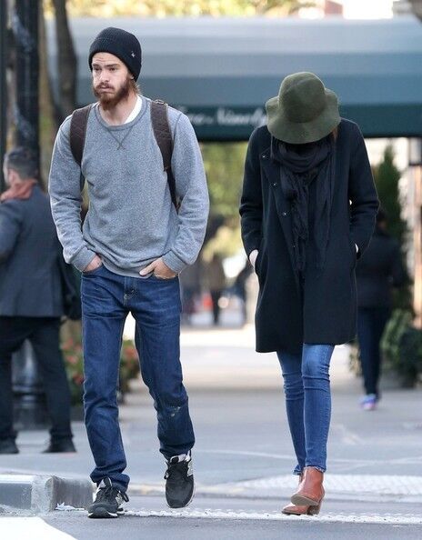 Эмма Стоун без лица