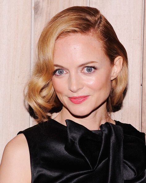 Прозрачная юбка без нижнего белья: новый тренд на красной дорожке