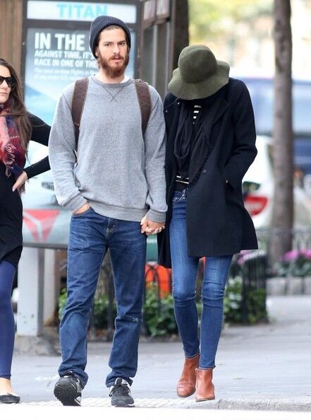 Эмма Стоун без лица