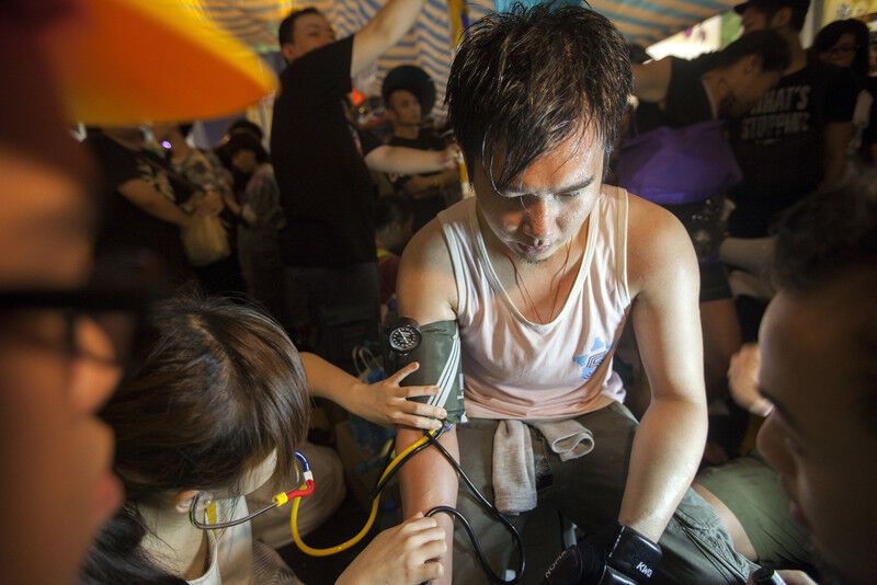 Переговоры в Гонконге под угрозой срыва из-за ожесточенных столкновений