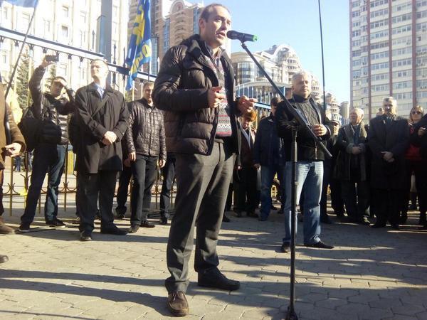 "Свобода" протестує під ЦВК: у них "вкрали" голоси
