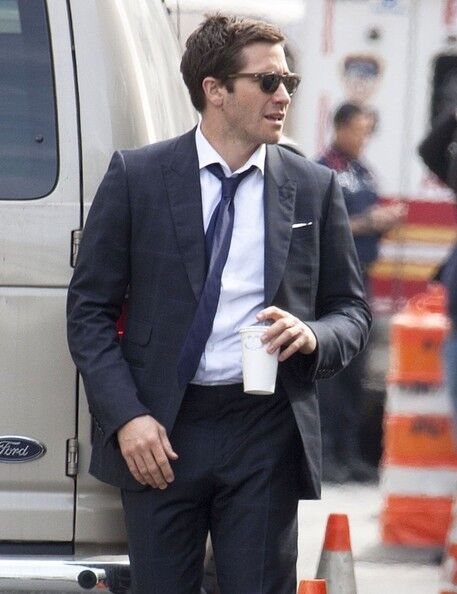 Наоми Уоттс в жутких розочках спасает Джейка Джилленхола