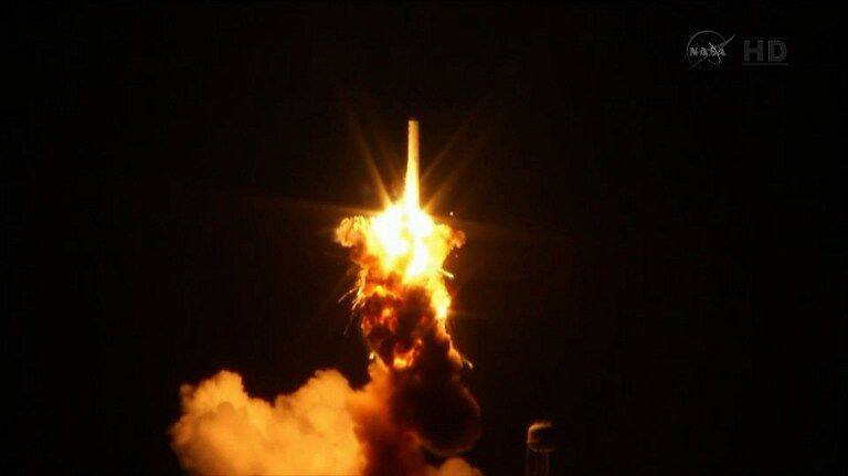 США: Ракета взорвалась через 6 секунд после пуска