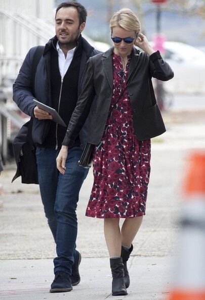 Наоми Уоттс в жутких розочках спасает Джейка Джилленхола