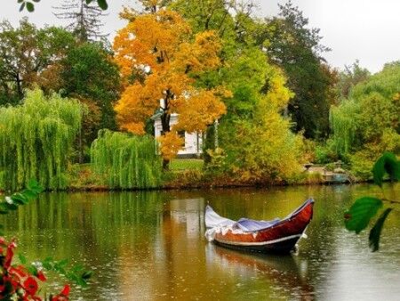 10 парков Украины, которые осенью невероятно красивы