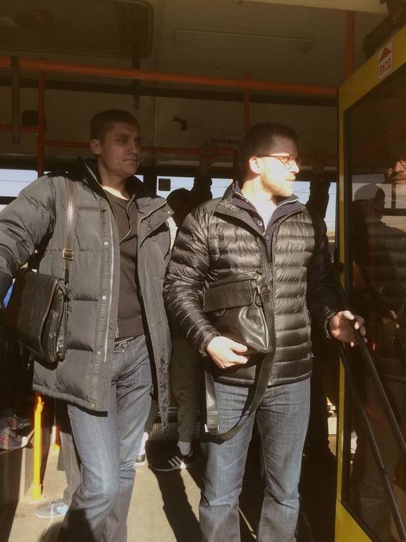 Киевлянин поймал воров своего ноутбука "на горячем": теперь их фото гуляют по сети