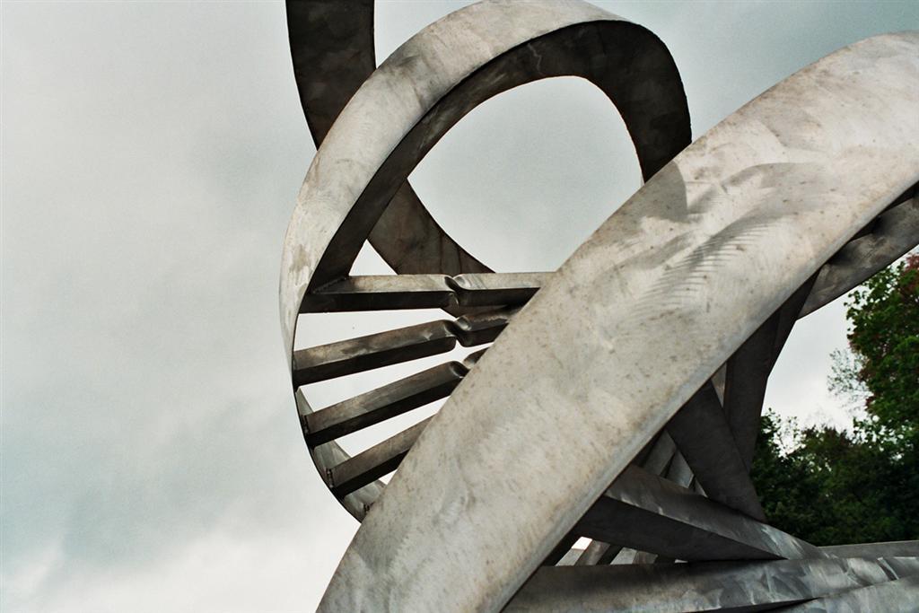 Сад космических размышлений Чарльза Дженкса 