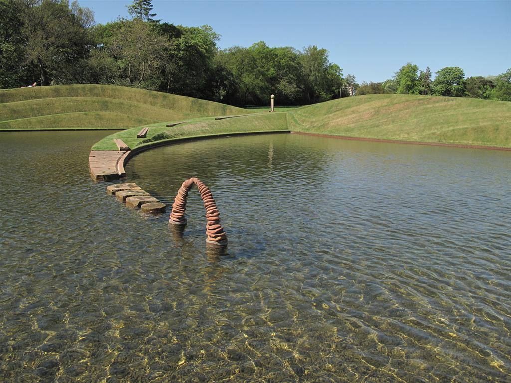 Сад космических размышлений Чарльза Дженкса 