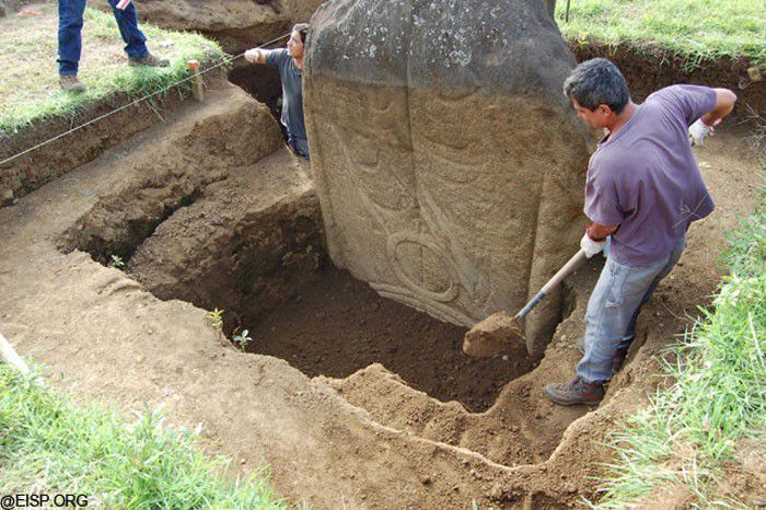 Археологи разгадали еще одну загадку статуй на острове Пасхи