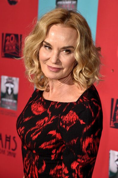 Джессика Лэнг и другие звезды "Цирка уродов" на красной дорожке