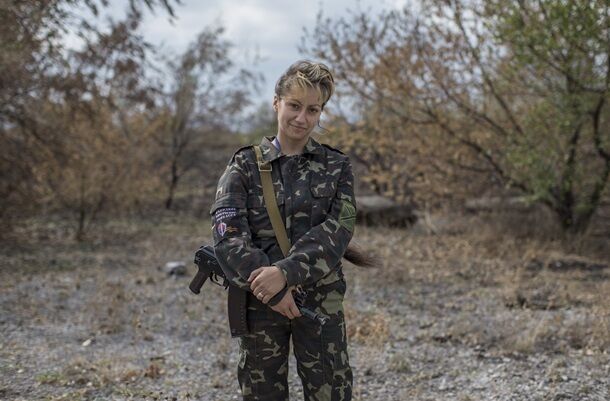 Терроризм по-женски: опубликованы фото сторонниц "ДНР" и "ЛНР"