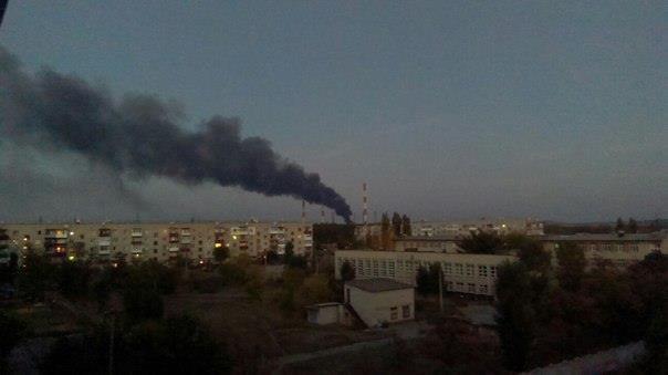 З'явилися фото пожежі на електростанції в Щасті після обстрілу