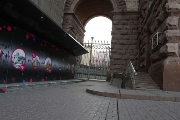 Здание киевской мэрии "трещит по швам": могут рухнуть два этажа
