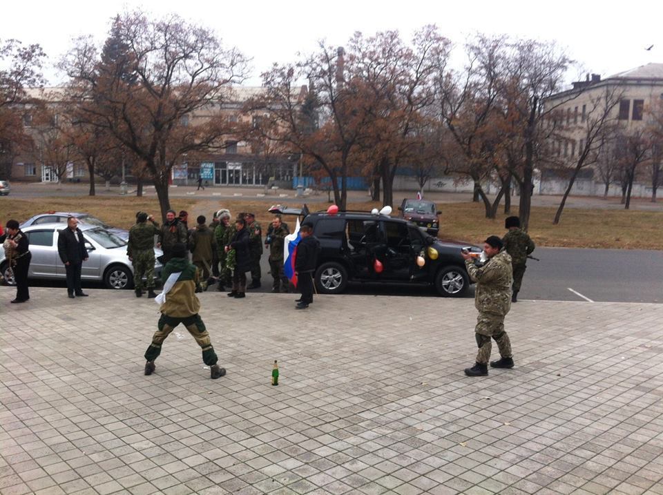 "ТерроРожи": в сети появились фото еще одной свадьбы боевиков "ЛНР"