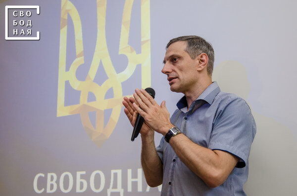 В Киеве политтехнологи и нардепы прочитают лекции по политическому маркетингу, PR и GR