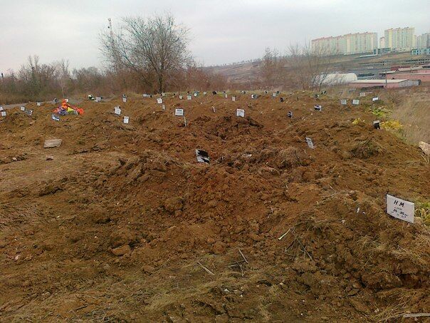 На кладбище Ростова обнаружили очередное массовое захоронение: фотоподтверждение