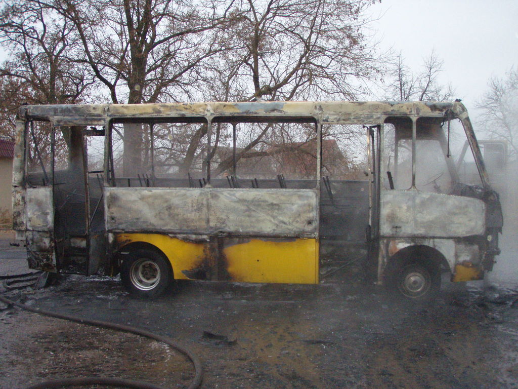 На Киевщине во время рейса загорелась маршрутка