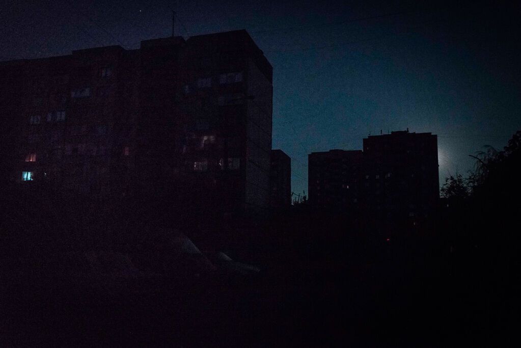 Московский блогер в фотографиях показал, как разрушила и опустошила Луганск война
