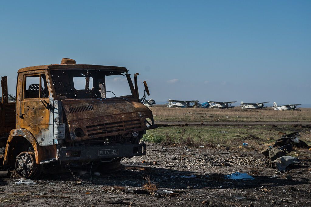 Московский блогер в фотографиях показал, как разрушила и опустошила Луганск война