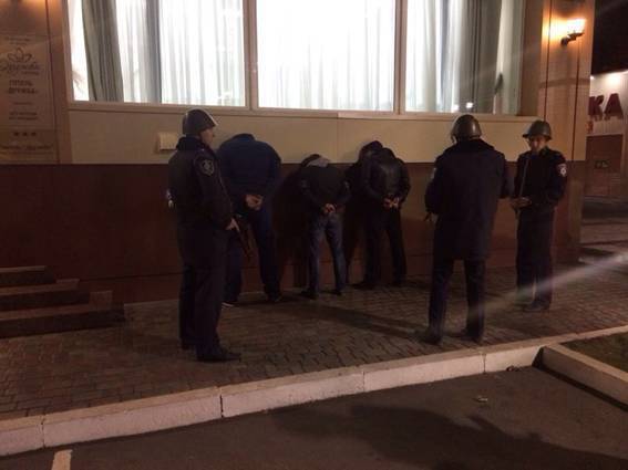 Похитители трое суток держали киевского чиновника в плену
