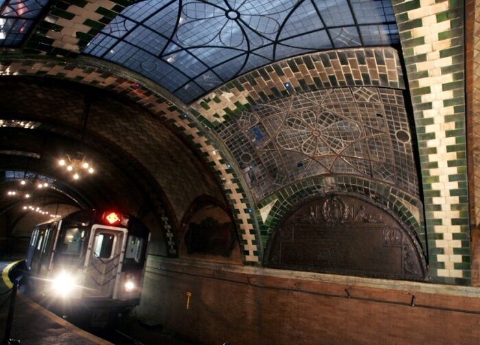 Самые красивые в мире станции метро. Фоторепортаж