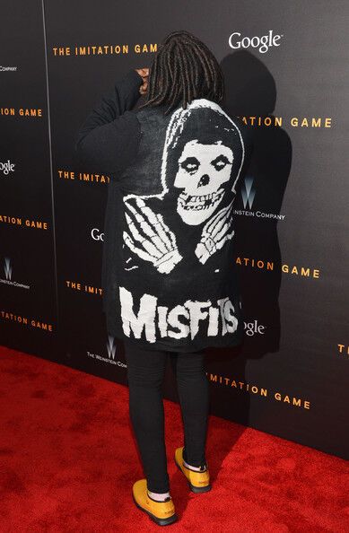 Камбербэтч с невестой на красной дорожке (а у Киры Найтли опять чудесное платье)