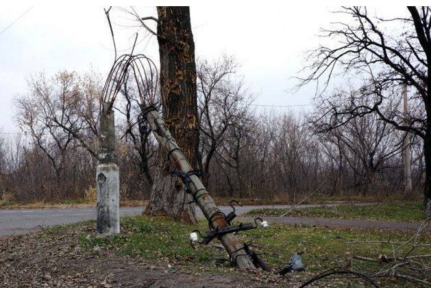 Журналист показал жизнь в ежедневно обстреливаемом поселке под Донецком