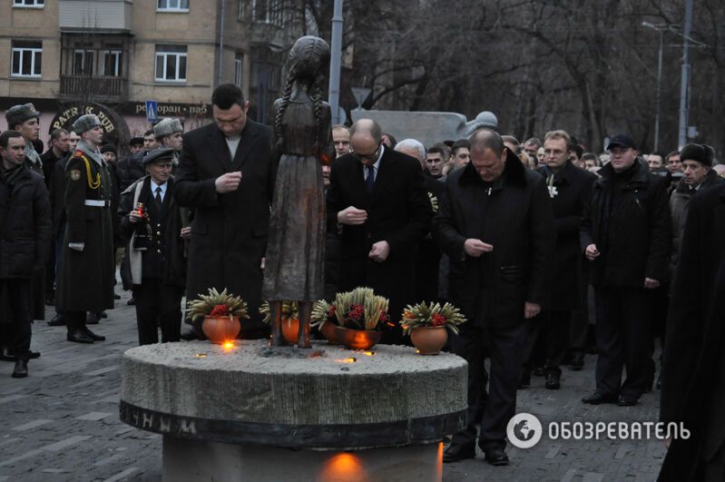 В Киеве почтили память жертв Голодомора: опубликованы фото и видео