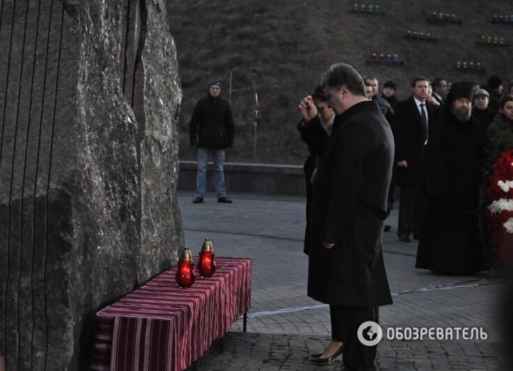 В Киеве почтили память жертв Голодомора: опубликованы фото и видео