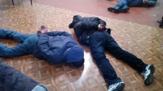 Трое сепаратистов с марихуаной ввалились в штаб "Правого сектора" в Киеве