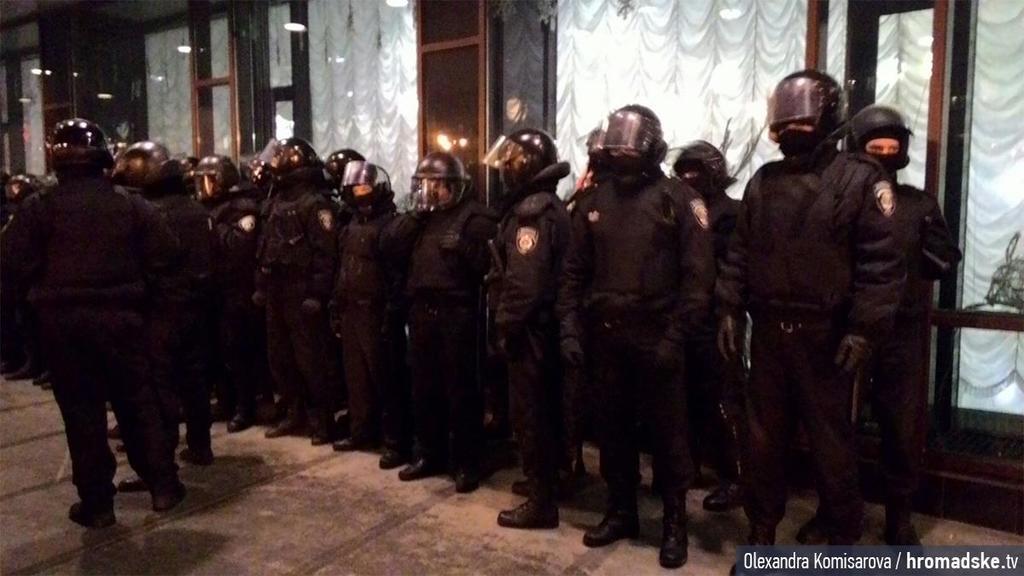 "Самовар-вокзал-Россия": в Киеве протестовали против концерта Ани Лорак. Опубликовано видео