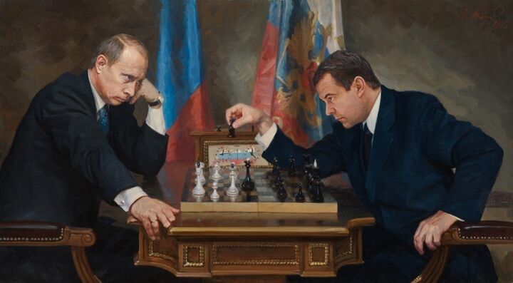 Путин и Медведев: в бане, на пляже, на рыбалке...