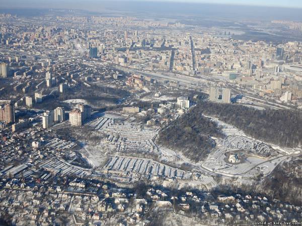 У мережі з'явилися фото зимового Києва з висоти пташиного польоту